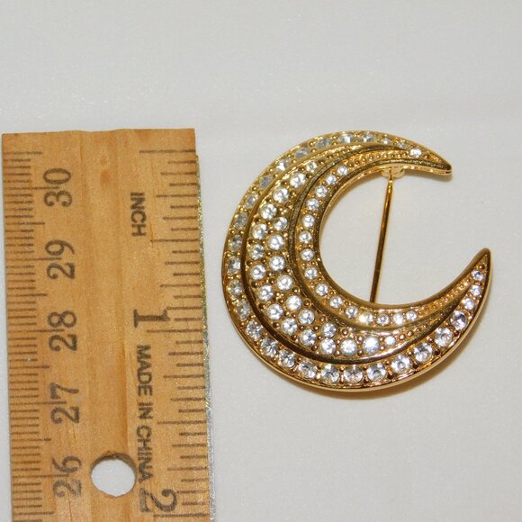 Joan Rivers Crescent Moon Gold Tone & Rhinestone Brooch Pin - Picture 8 of 8